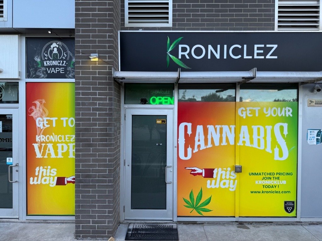 Kroniclez Cannabis Waterloo Storefront at 62 Balsam St